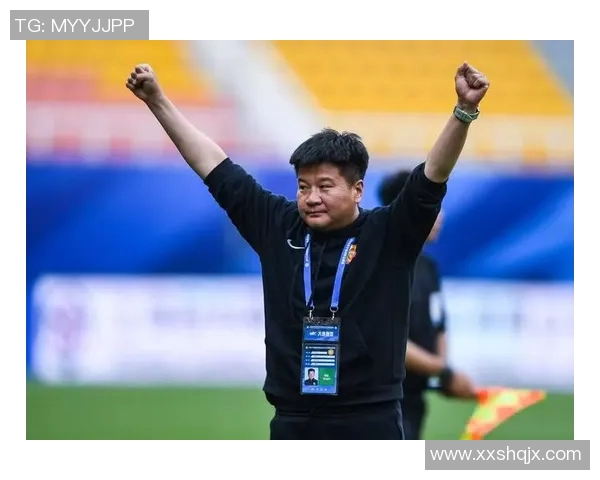 成都网球队以62分领跑冠军赛积分榜展现强劲实力