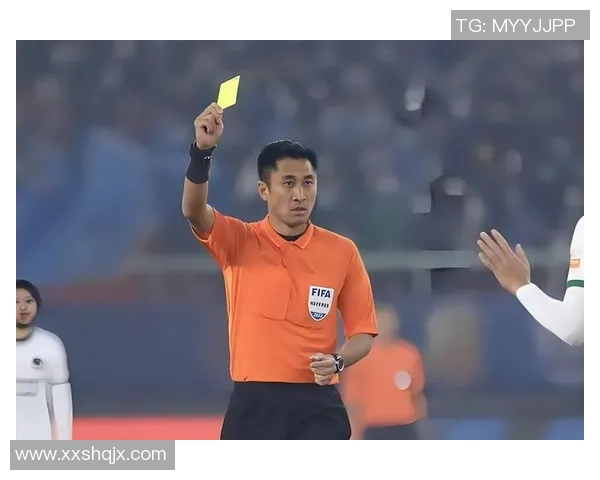 欧冠决赛裁判引发热议曾执法世界杯决赛的名哨再遭质疑